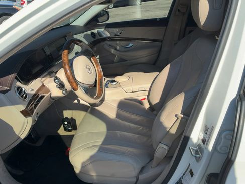 Used 2014 Mercedes-Benz S 550 Sedan image 5