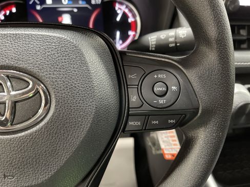 Used 2024 Toyota RAV4 LE image 18