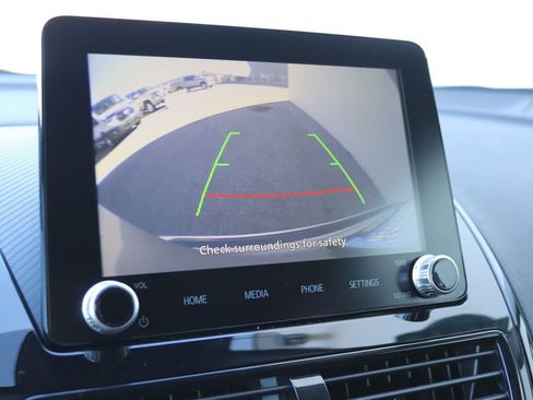 Used 2025 Mitsubishi Eclipse Cross LE image 31