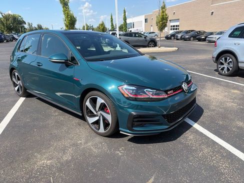 Used 2019 Volkswagen GTI SE FWD image 6
