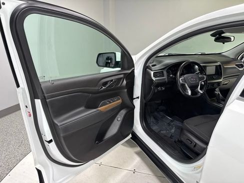 Used 2019 GMC Acadia SLE AWD/4WD image 10