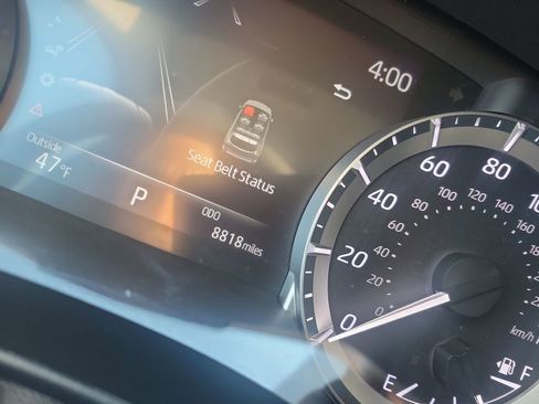 Certified 2023 Toyota Highlander XLE image 35