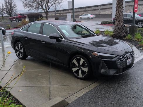 Used 2025 Audi A5 2.0T Premium Plus w/ Premium Plus image 4