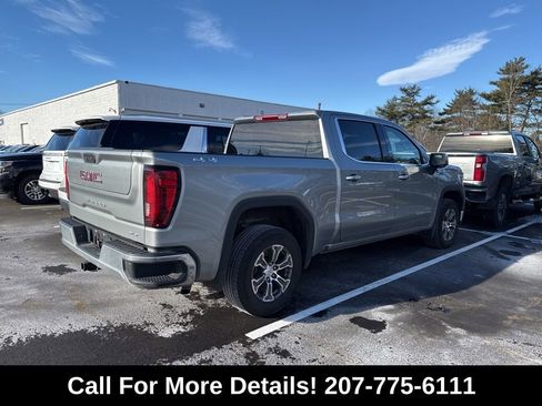 Used 2025 GMC Sierra 1500 SLT image 3