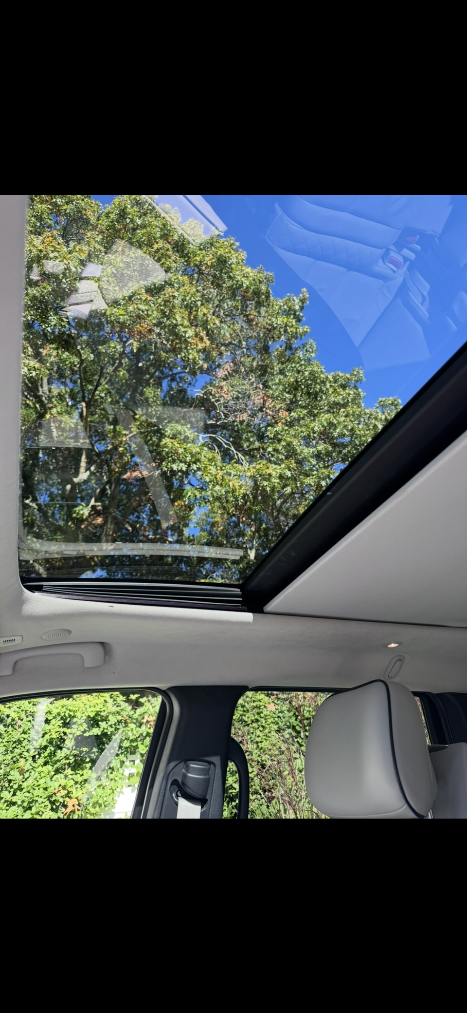 Used 2018 Jeep Grand Cherokee Summit AWD/4WD image 6