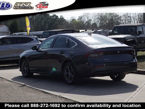 Used 2023 Honda Accord EX image 5