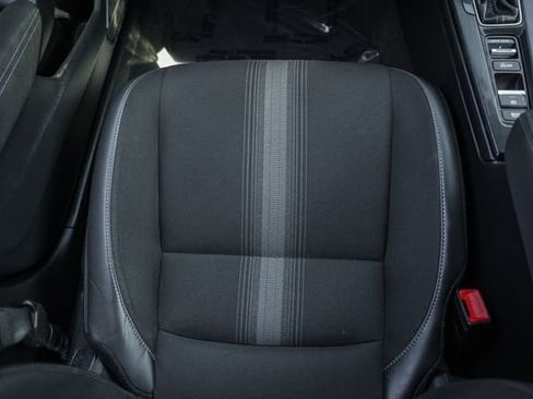 Used 2023 Honda Civic Sport image 26