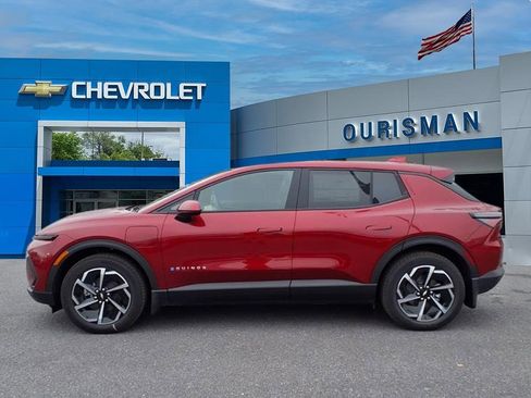 New 2026 Chevrolet Equinox EV LT image 4