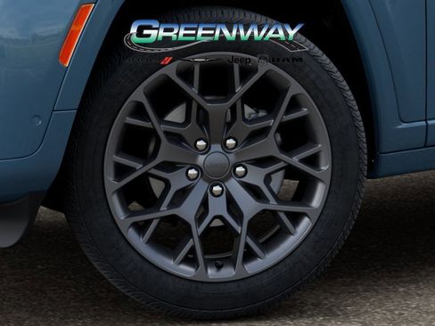 New 2026 Jeep Grand Cherokee L Summit AWD/4WD image 8