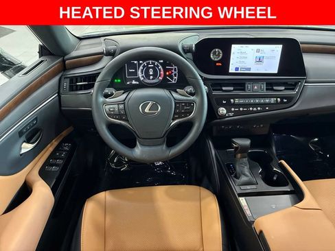 Used 2025 Lexus ES 350 w/ Premium Package FWD image 12