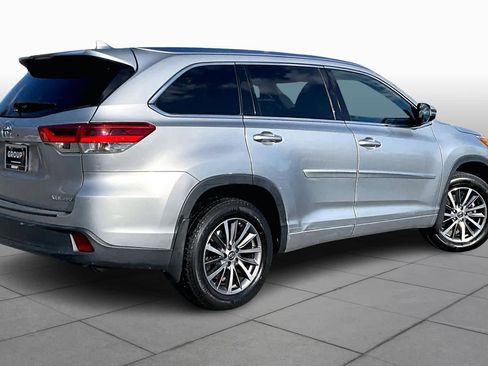 Used 2018 Toyota Highlander XLE w/ Protection Package #3 image 13