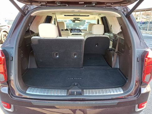 Used 2020 Hyundai Palisade Limited FWD image 15