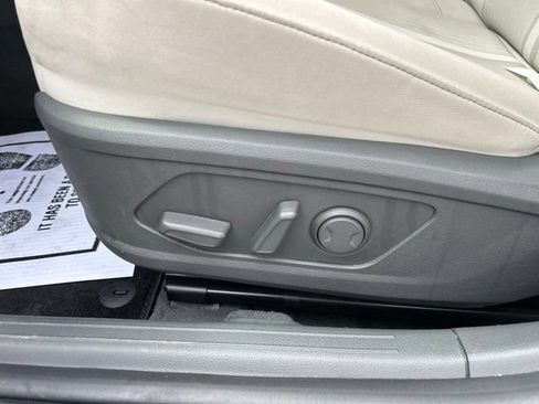 Used 2023 Hyundai Sonata SEL FWD image 16