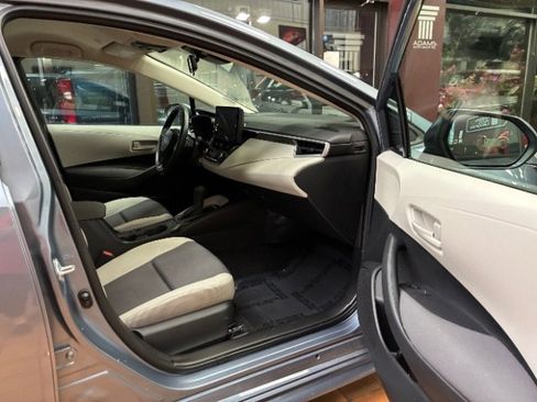 Used 2024 Toyota Corolla LE image 28