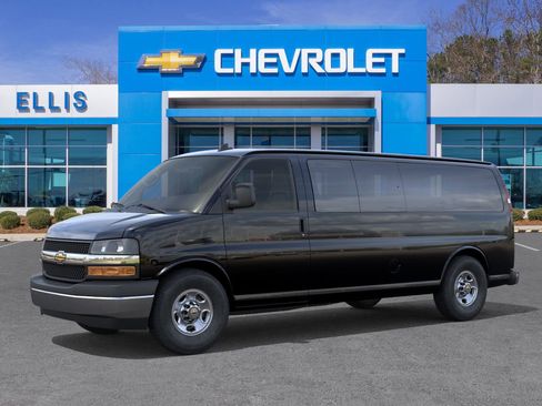 New 2025 Chevrolet Express 3500 LT w/ LT Preferred Equipment Group image 3