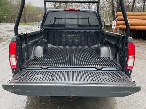Used 2018 Nissan Frontier SV AWD/4WD image 17