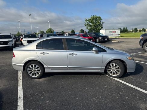 Used 2011 Honda Civic EX image 8