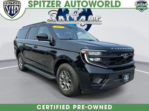 Used 2025 Ford Expedition Max Active AWD/4WD image 1