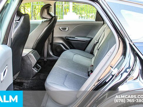Used 2025 Kia K4 FWD image 18