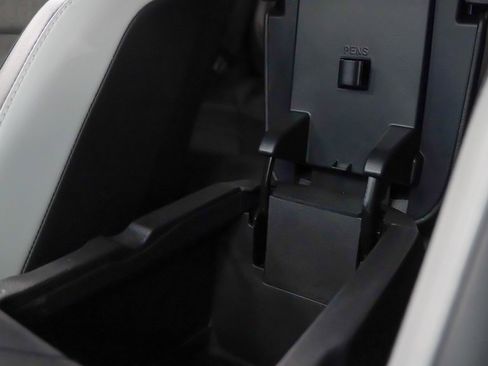 Used 2021 Ford Mustang Shelby GT500 w/ Technology Package image 31