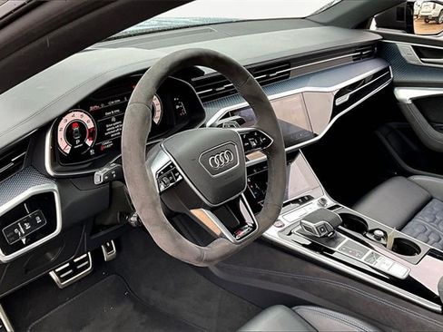 Used 2024 Audi RS 7 Performance w/ Matte Carbon Package image 13