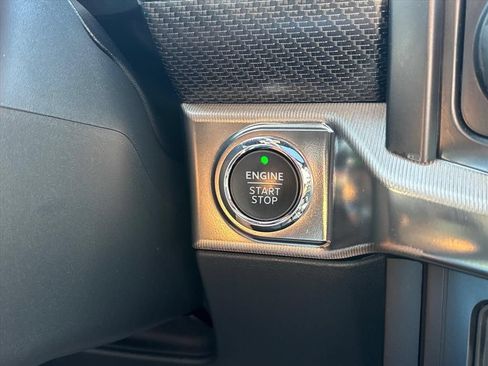 Used 2023 Ford F150 Raptor w/ Raptor Carbon Fibre Package AWD/4WD image 38