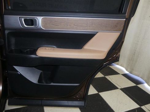 Used 2024 Hyundai Santa Fe Limited image 33