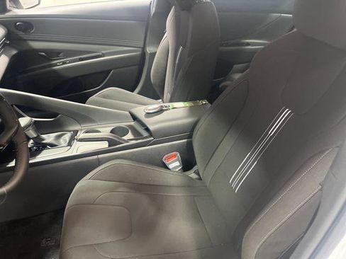 New 2025 Hyundai Elantra Sport image 8