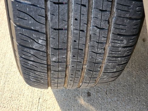 Used 2023 Lexus LX 600 4WD w/ Luxury Package image 16