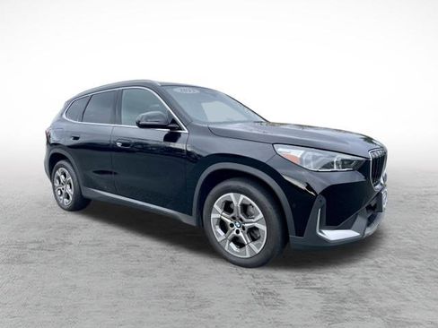 Used 2023 BMW X1 xDrive28i w/ Convenience Package image 3