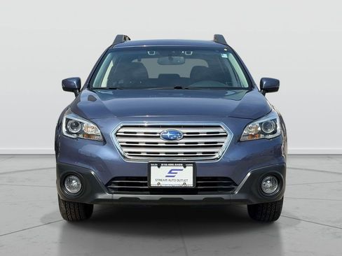 Used 2016 Subaru Outback 2.5i Premium image 2