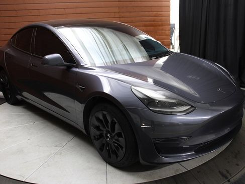 Used 2023 Tesla Model 3 Standard Range image 15