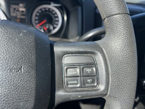 Used 2018 RAM 3500 Tradesman w/ Popular Equipment Group image 17