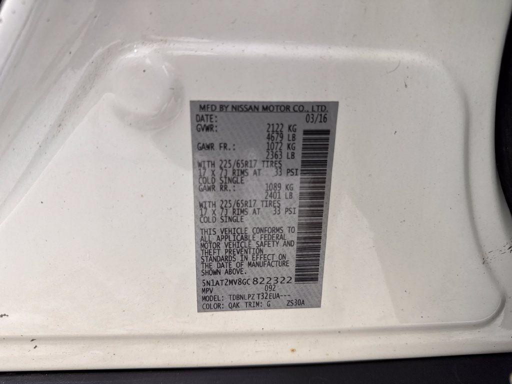 Used 2016 Nissan Rogue S AWD/4WD image 24