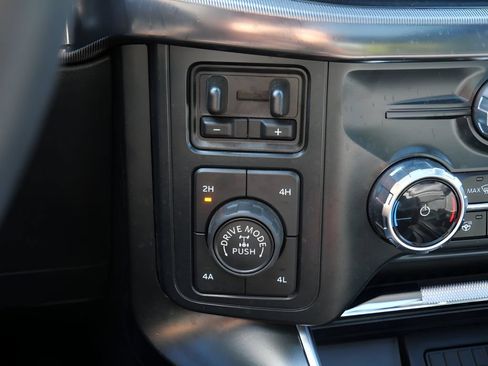 Used 2025 Ford F150 Raptor AWD/4WD image 24