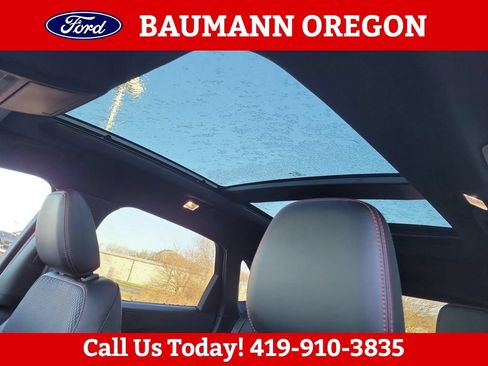 New 2026 Ford Escape ST-Line w/ Cold Weather Package AWD/4WD image 22
