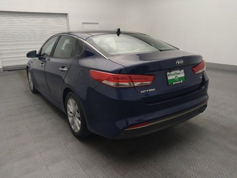 Used 2016 Kia Optima EX w/ Premium Package image 5
