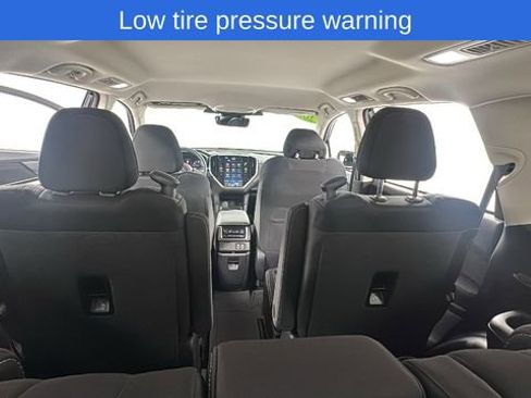 Certified 2025 Subaru Ascent Premium image 22