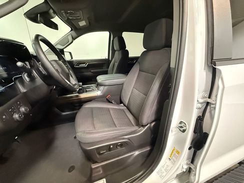 Used 2024 Chevrolet Silverado 1500 RST w/ Redline Edition image 12