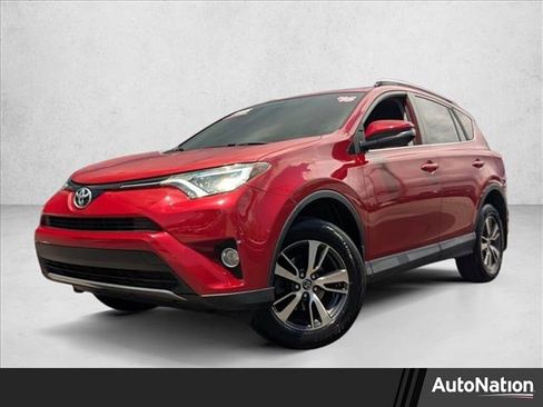 Used 2016 Toyota RAV4 XLE image 1