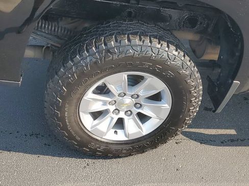 Certified 2019 Chevrolet Silverado 1500 LT w/ All-Star Edition AWD/4WD image 5