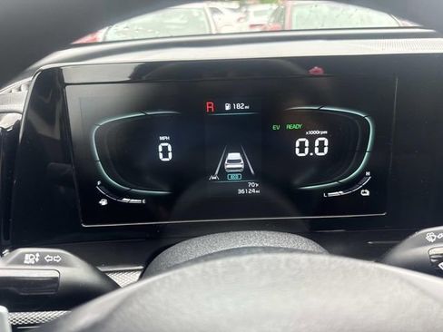 Used 2023 Kia Sportage LX image 33