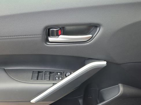 Certified 2026 Toyota Corolla Cross XLE w/ Convenience Package FWD image 19
