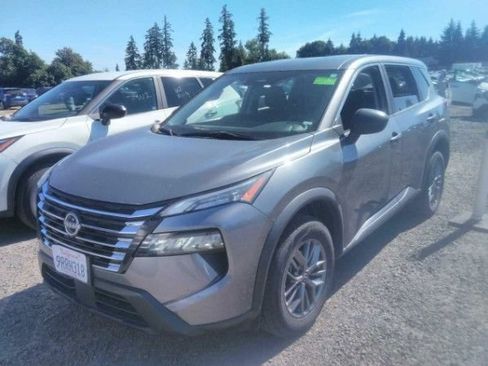 Used 2024 Nissan Rogue S AWD/4WD image 4