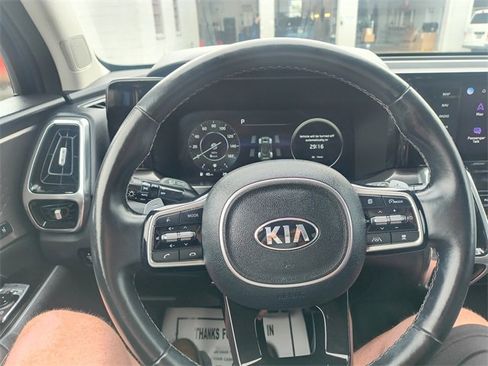 Used 2021 Kia Sorento SX Prestige image 21