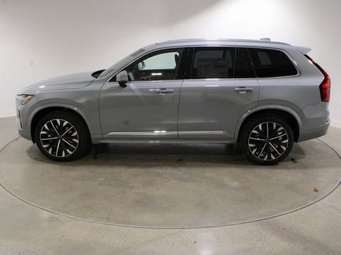 New 2026 Volvo XC90 B6 Plus w/ Protection Package AWD/4WD image 2