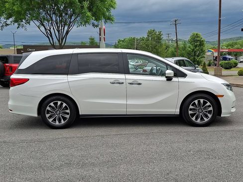 Used 2024 Honda Odyssey EX-L image 9