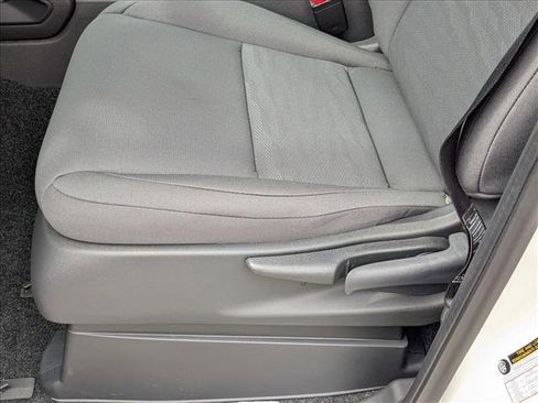 New 2025 Nissan Frontier S image 4