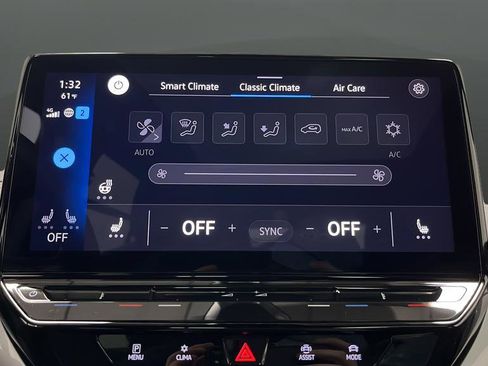 Used 2023 Volkswagen ID.4 Pro S image 16