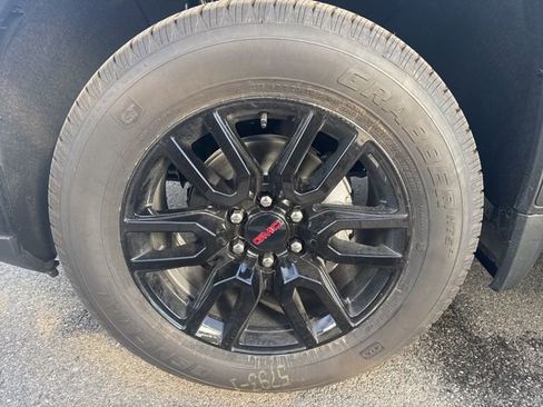 New 2026 GMC Sierra 1500 Elevation image 5